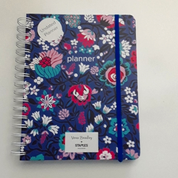 Vera Bradley Other - Vera Bradley undated planner NWT